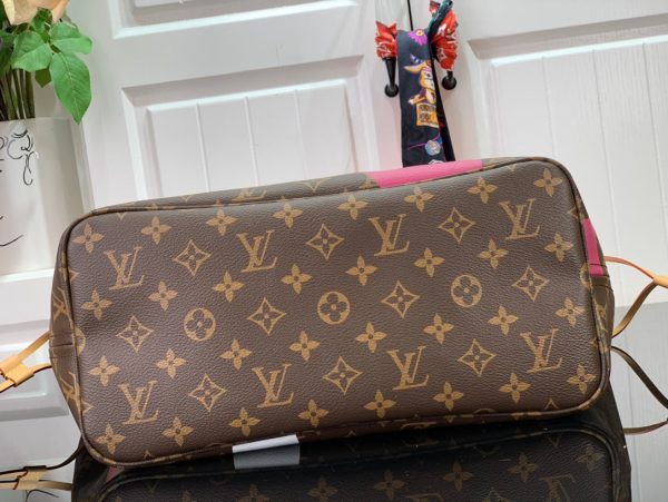 LV Neverfull MM Game On Tote Bag Monogram Canvas By Nicolas Ghesquiere For Women, Shoulder Bags 12.2in/31cm LV M57452