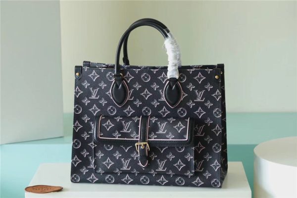 LV OnTheGo MM Monogram Canvas Black For Women, Shoulder And Crossbody Bags 13.8in/35cm LV M46154