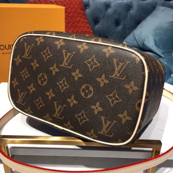 LV Nice BB Vanity Case Monogram Canvas For Women, WoBags, Travel Bags 9.4in/24cm LV M42265