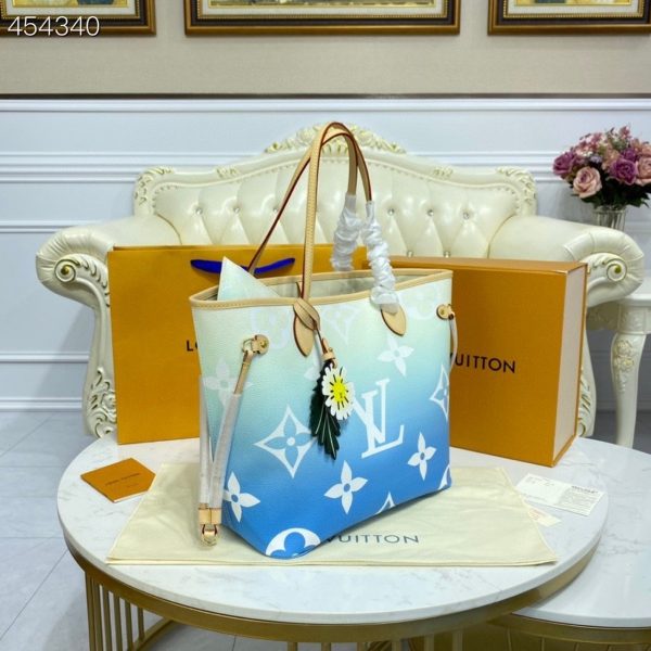 LV Neverfull MM Tote Bag Monogram Giant Canvas Blue For Women, Shoulder Bags 12.2in/31cm LV M45678