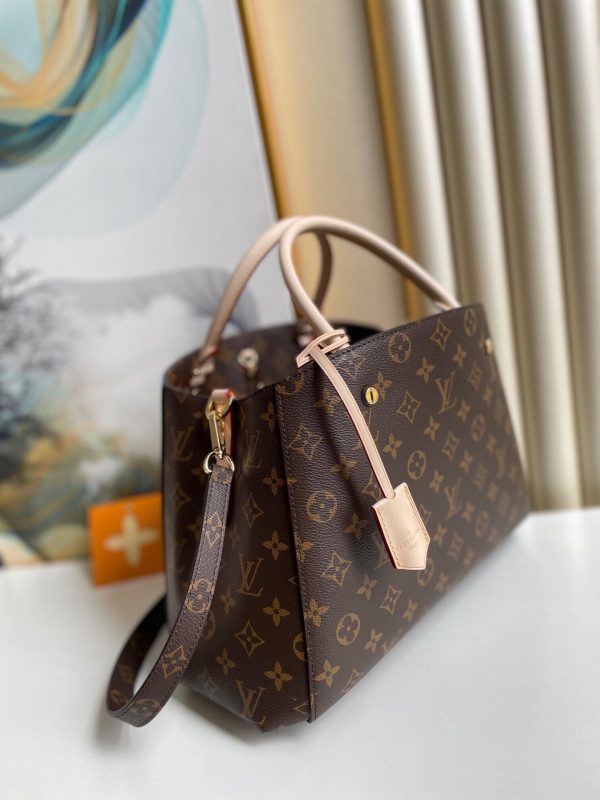 LV Montaigne MM Monogram Canvas For Women, Shoulder And Crossbody Bags 13in/33cm LV M41056