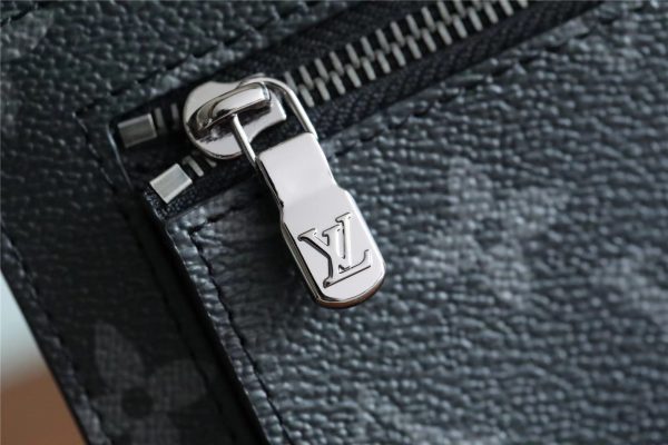 LV ID Card Holder Monogram Canvas Black For Men, Wallet 13cm LV N60378