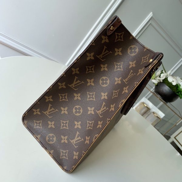 LV OnTheGo MM Monogram And Monogram Reverse Canvas For Women, Shoulder Bags 13.8in/35cm LV M45321