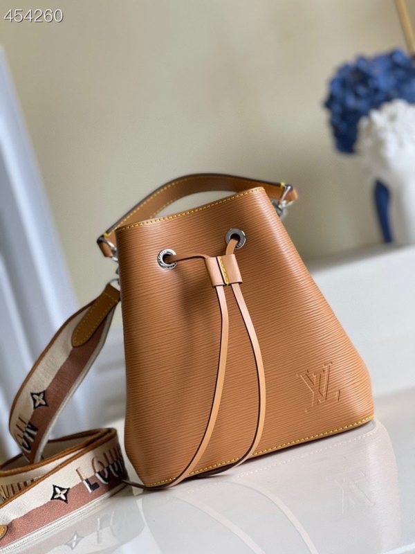 LV NeoNoe BB Bucket Bag Honey Gold For Women, Shoulder And Crossbody Bags 7.9in/20cm LV M57706