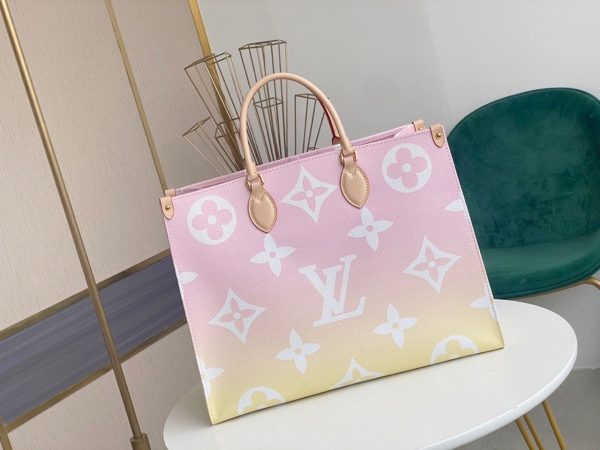 LV OnTheGo GM Monogram Giant Canvas Light Pink For Women, Tote Bags 16.1in/41cm LV M57641