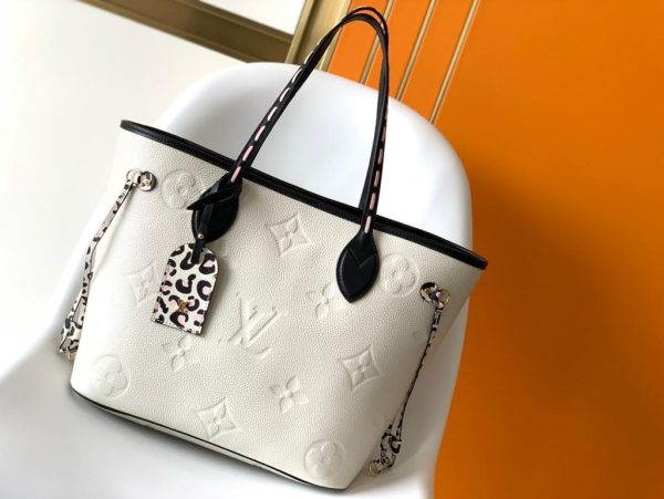 LV Neverfull MM Tote Bag Wild At Heart Monogram Empreinte Cream For Women, Shoulder Bags 12.2in/31cm LV M58525