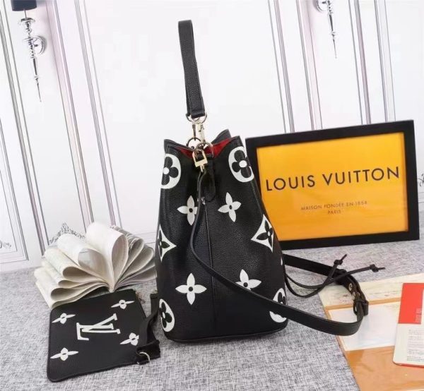 LV NeoNoe MM Bucket Bag Monogram Flowers Black/White For Women, Shoulder And Crossbody Bags 10.2in/26cm LV M45497