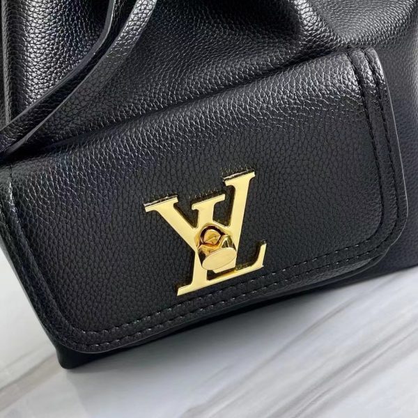 LV Lockme Bucket Black For Women, Shoulder And Crossbody Bags 9.1in/23cm LV M57687