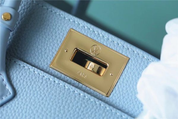 LV On My Side PM Mahina Bleu Nuage Blue For Women, Shoulder And Crossbody Bags 25cm/9.8in LV M59432