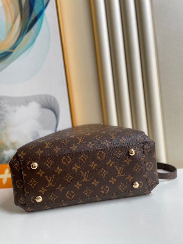 LV Montaigne MM Monogram Canvas For Women, Shoulder And Crossbody Bags 13in/33cm LV M41056