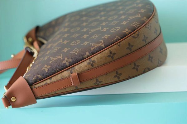 LV Loop Monogram Canvas By Nicolas Ghesquiere For Women, Shoulder And Crossbody Bags 23cm/9.1in LV