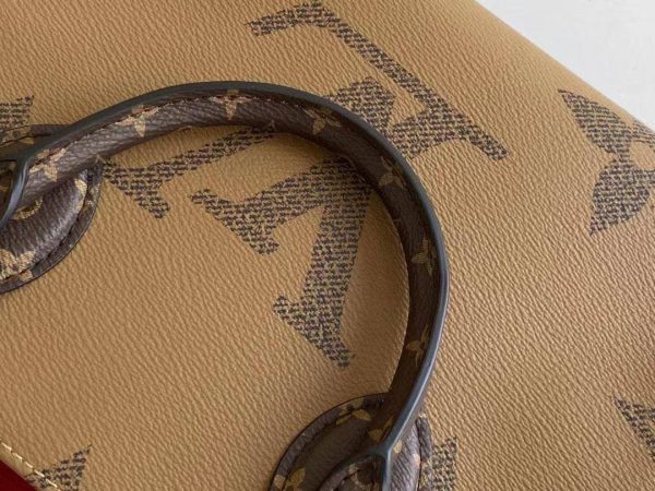 LV OnTheGo PM Monogram Canvas For Women, Shoulder Bags 9.8in/25cm LV