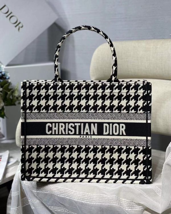 DIOR PERSONALIZED MEDIUM BOOK TOTE BLACK MACRO HOUNDSTOOTH EMBROIDERY/ 36CM M1296ZTQT M911