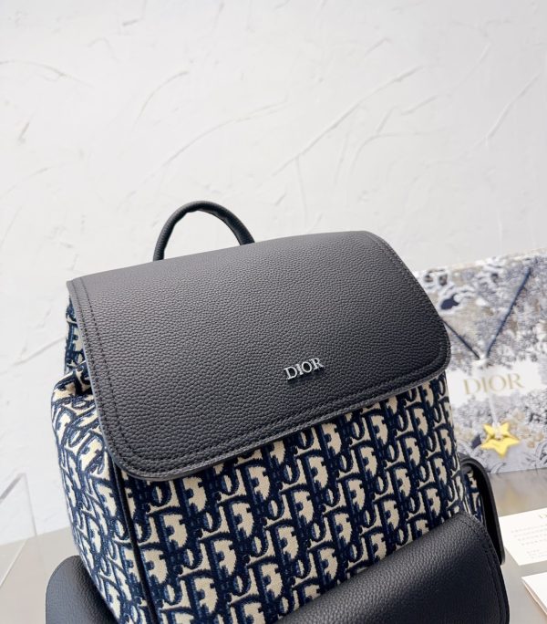 DIOR SADDLE BACKPACK OBLIQUE JACQUARD AND GRAINED CALFSKIN BLACK 40CM 1ADBA041YKS H27E