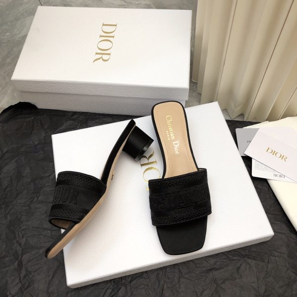 DIOR DWAY HEELED SLIDE DWAY HEELED SLIDE BLACK EMBROIDERED SATIN AND COTTON