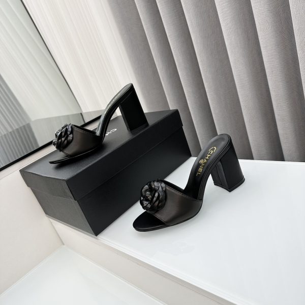 CHANEL CAMELLIA MEDIUM HEEL SLIPPERS LAMBSKIN BLACK