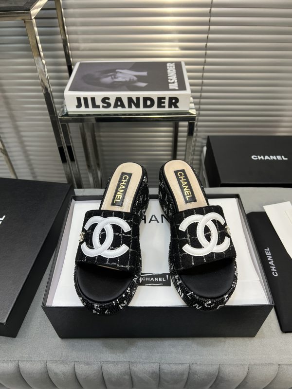 CHANEL BEADED MULES CC CRYSTAL BLACK