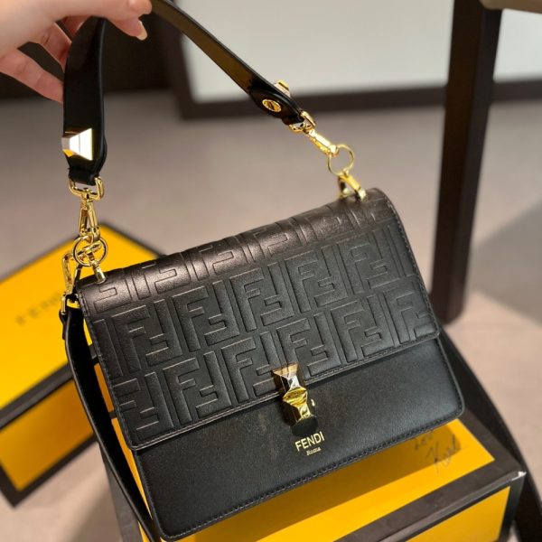 FENDI LOGO EMBOSSED KAN I BLACK 24CM