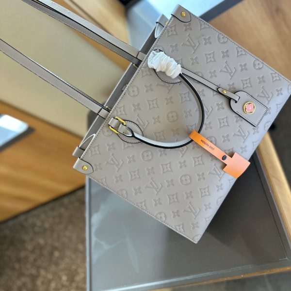 LOUIS VUITTON ON THE GO MM GREY 35CM