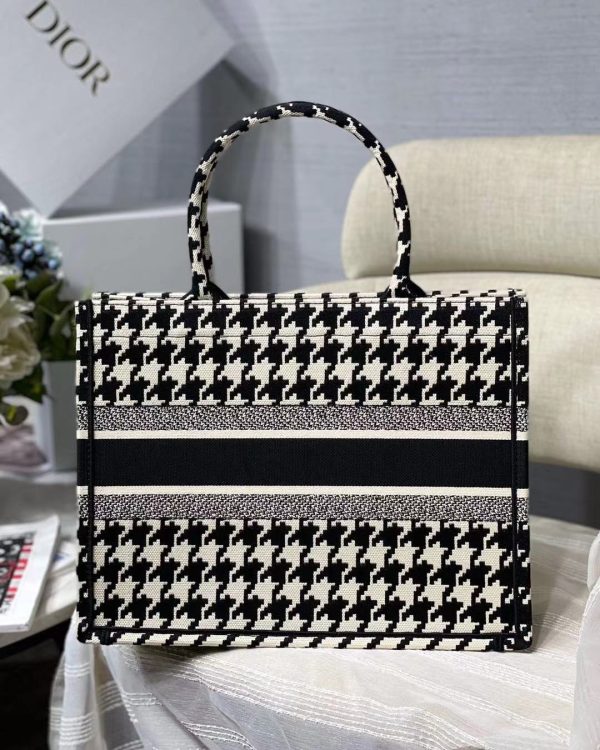 DIOR PERSONALIZED MEDIUM BOOK TOTE BLACK MACRO HOUNDSTOOTH EMBROIDERY/ 36CM M1296ZTQT M911