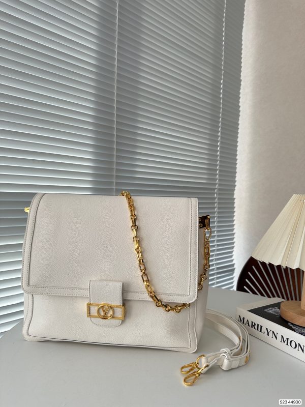 LOUIS VUITTON DAUPHINE BAG WITH CHAIN WHITE 34CM