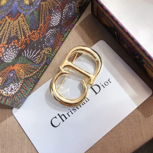 DIOR CD BROOCH GOLD