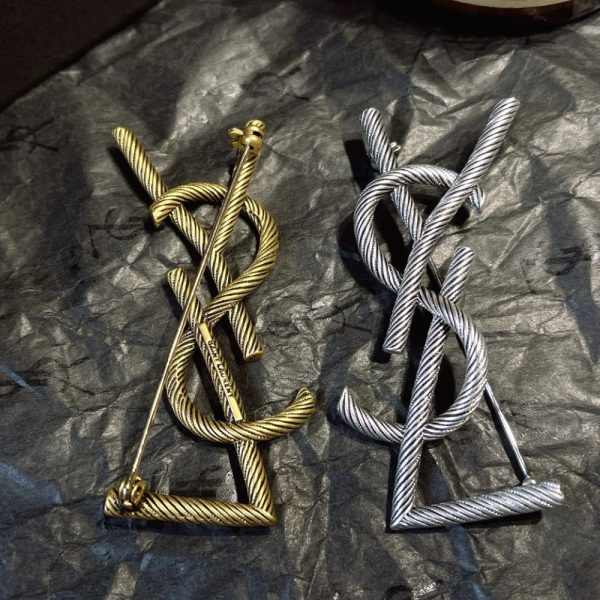 SAINT LAURENT YSL BROOCH SILVER