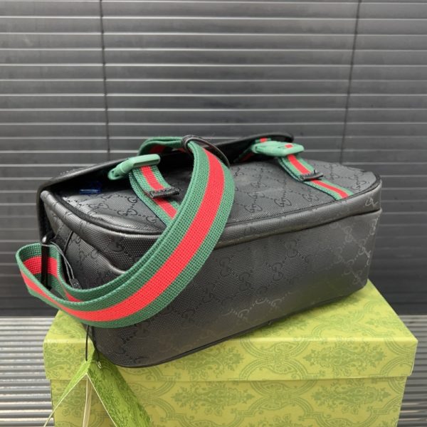 GUCCI GG SUPREME CANVAS SMALL MESSENGER BAG BLACK 23CM