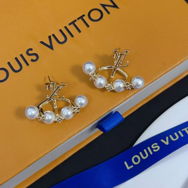 LOUIS VUITTON LV MINIGRAM PEARLS EARRINGS