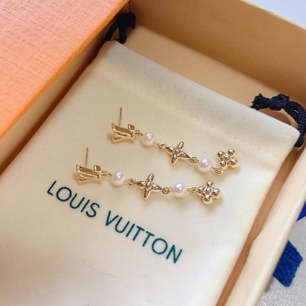 LOUIS VUITTON LOUISA EARRINGS M01577