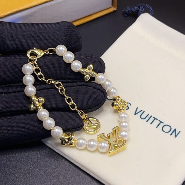 LOUIS VUITTON MY LV PEARL BRACELET M1129A