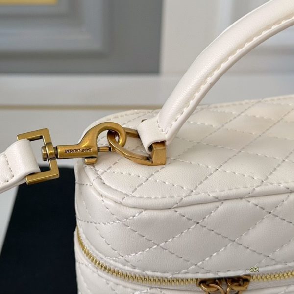 SAINT LAURENT GABY VANITY BAG IN LAMBSKIN BLANC VINTAGE 18CM 7667311EL079207