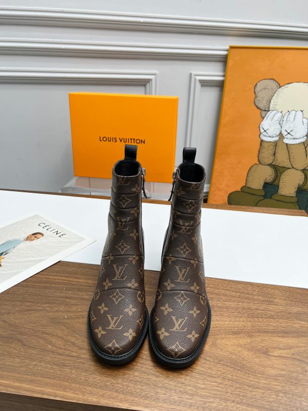 LOUIS VUITTON JAZZ BOOTS MONOGRAM EBENE BROWN 1ADBKP