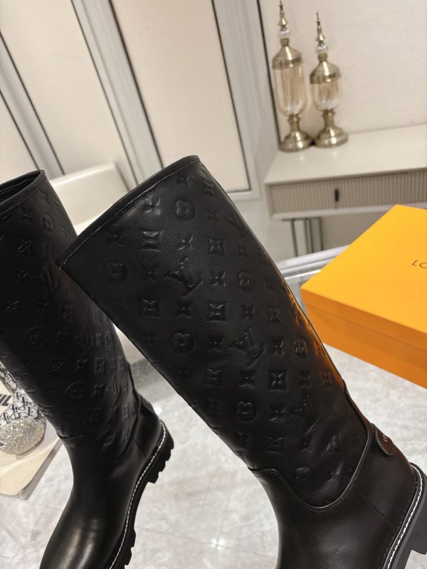 LOUIS VUITTON TERRITORY FLAT HIGH BOOT BLACK 1ADD2X