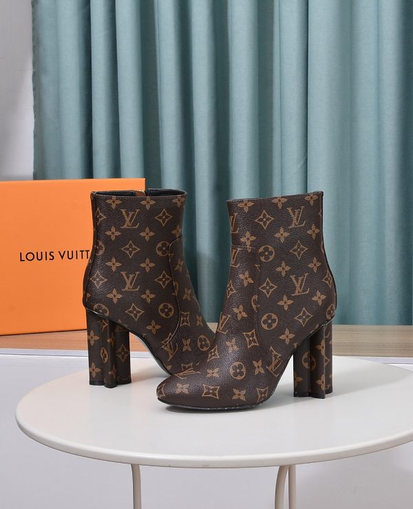 LOUIS VUITTON SILHOUETTE ANKLE BOOT MONOGRAM BROWN