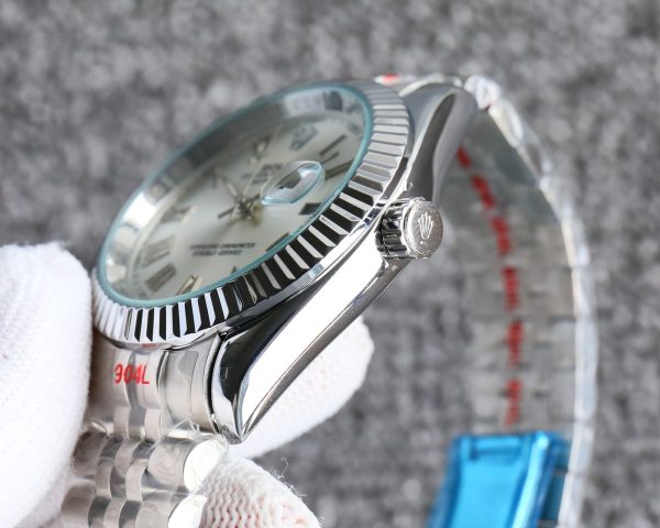 ROLEX DATEJUST ROMAN NUMERAL OYSTERSTEEL AND WHITE GOLD IN SILVER 41MM