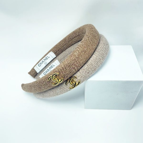 CHANEL SMALL CC TWEED HEADBAND WITH GOLD HARDWARE IN BEIGE