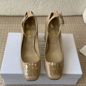 DIOR MISS DIOR PUMP PATENT CALFSKIN BEIGE KCV266VNI S19O