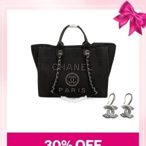 Love Set Chanel: Large Deauville Pearl Tote Bag + Earrings – MassToneUS