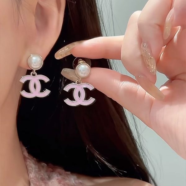 CHANEL PENDANT EARRINGS PEARLY WHITE AND PINK ABF397 B19975 NAFTT