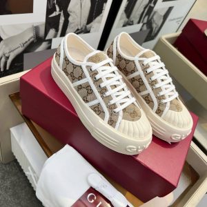 GUCCI WOMEN CHUNKY SNEAKER BEIGE AND BROWN 831825 20Q20 9745