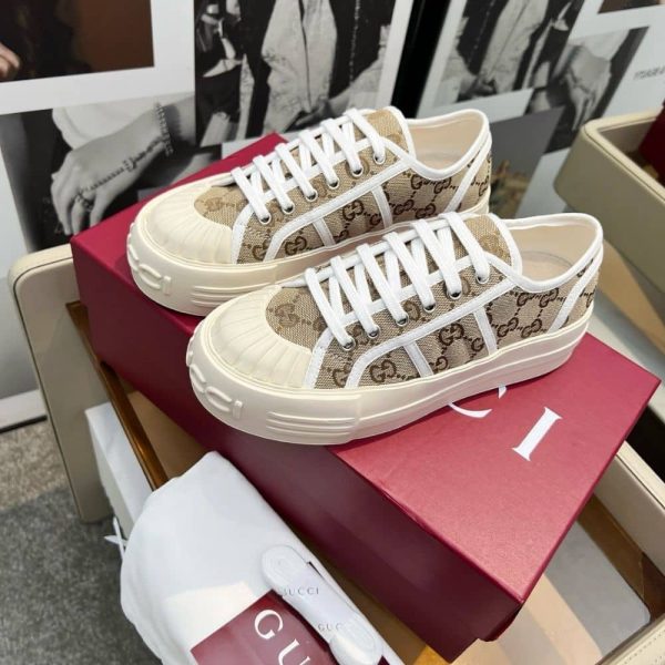 GUCCI WOMEN CHUNKY SNEAKER BEIGE AND BROWN 831825 20Q20 9745