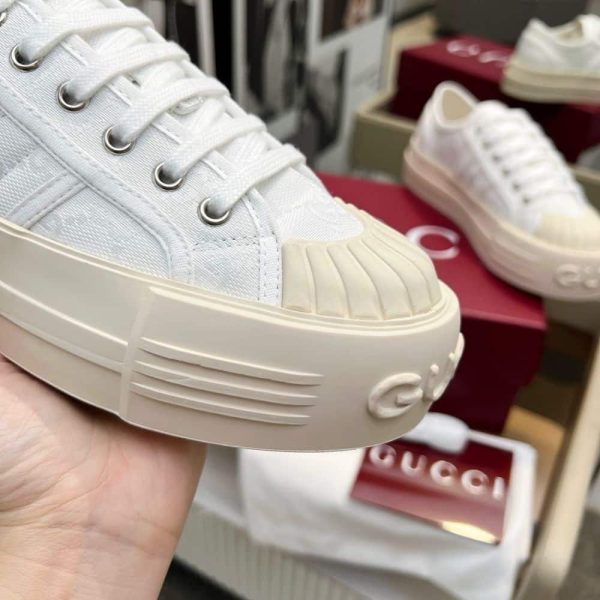 GUCCI WOMEN CHUNKY SNEAKER WHITE 816879 FABZZ 9143