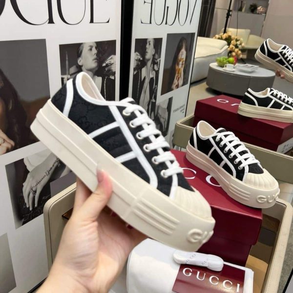 GUCCI WOMEN CHUNKY SNEAKER BLACK 816879 FABZZ 1062