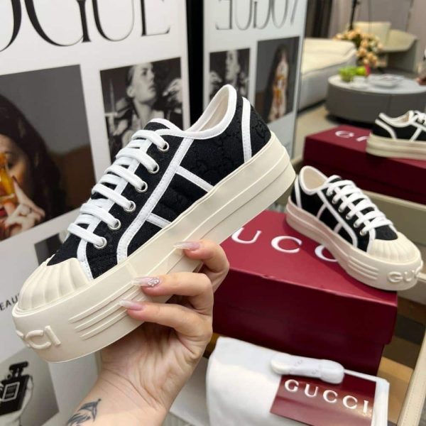 GUCCI WOMEN CHUNKY SNEAKER BLACK 816879 FABZZ 1062