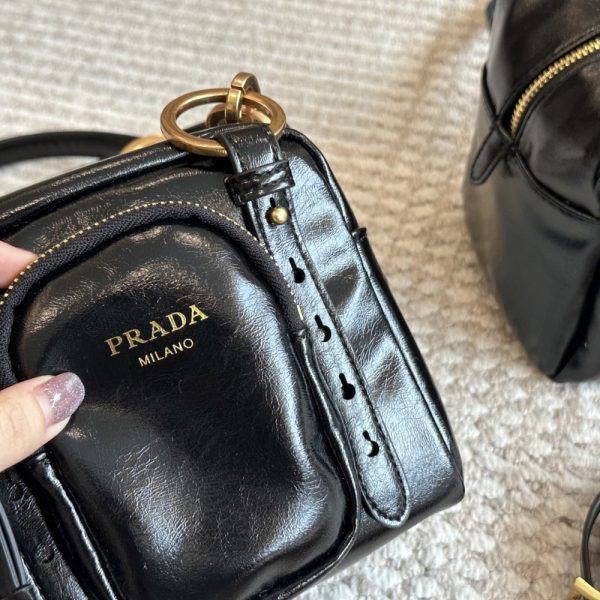 PRADA DANGLE LEATHER TOP HANDLE MINI BAG BLACK 16CM 1BB137 2CYR F0002 V OOO