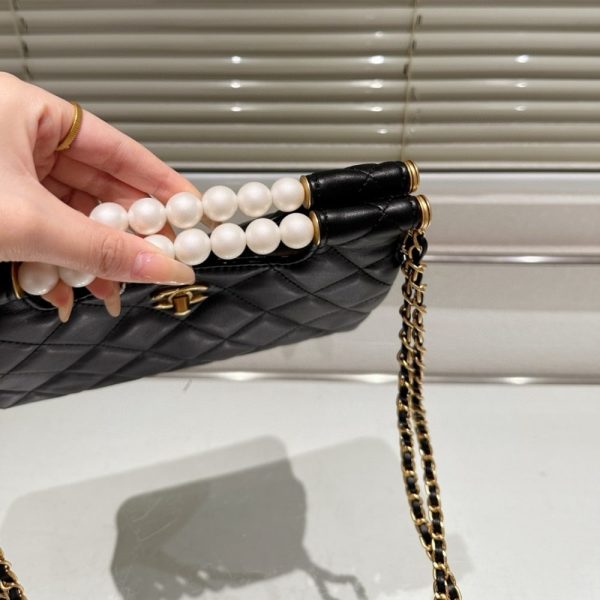 CHANEL SMALL TOTE GOLD TONE METAL BLACK 27CM AS5413 B19658 94305