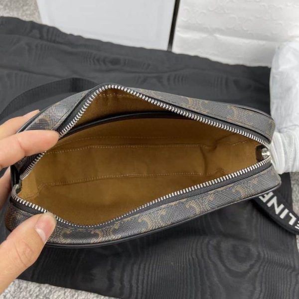 CELINE MEDIUM MESSENGER BAG IN TRIOMPHE CANVAS BLACK 23CM 197202DND 38OS