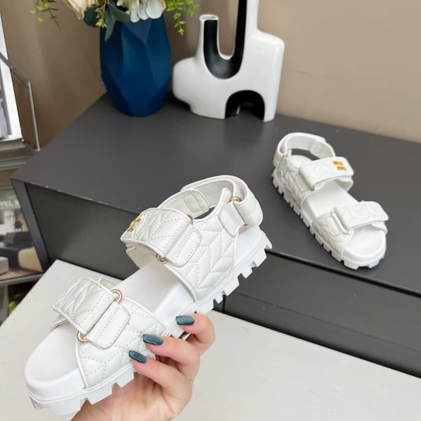 MIUMIU SPORTY MATELASSE NAPPA LEATHER SANDALS WHITE 5X135E 88T F0009 F 010