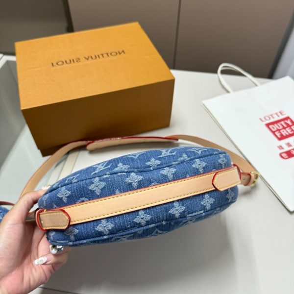 LOUIS VUITTON CROISSANT MM MONOGRAM BLUE DENIM 24CM M46856